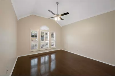 1819 Sandalwood Lane, Grapevine, TX 76051 - Photo 14