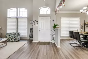 2322 Wilmette Dr, Arlington, TX 76018 - Photo 2