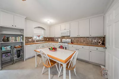 1205 Marshalldale Drive, Arlington, TX 76013 - Photo 8