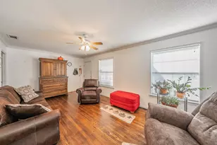 1205 Marshalldale Dr, Arlington, TX 76013 - Photo 4