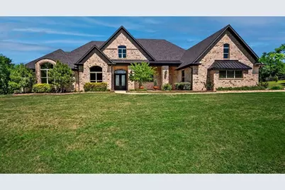 210 Tananger Springs Drive, Denison, TX 75021 - Photo 2