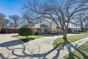 3804 Ashbury Ln, Bedford, TX 76021 - Photo 6