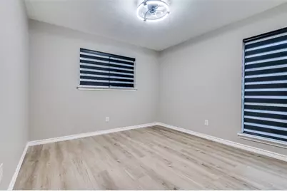 821 Sequoia Drive, Lancaster, TX 75146 - Photo 20