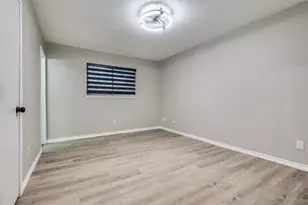 821 Sequoia Dr, Lancaster, TX 75146 - Photo 16