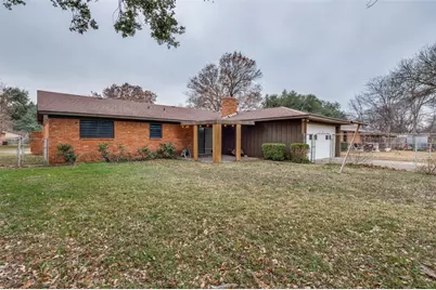 821 Sequoia Drive, Lancaster, TX 75146 - Photo 24