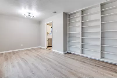 821 Sequoia Drive, Lancaster, TX 75146 - Photo 14