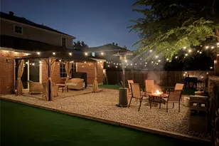 226 Yale Blvd, Glenn Heights, TX 75154 - Photo 2