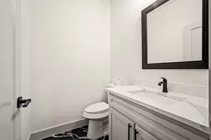 1931 Muncie Ave, Dallas, TX 75212 - Photo 12