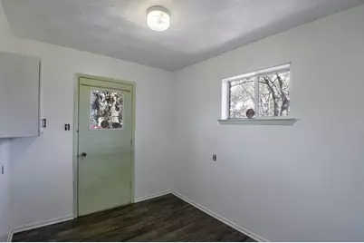 807 N Bowen Road, Arlington, TX 76012 - Photo 22