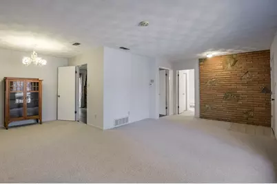 807 N Bowen Road, Arlington, TX 76012 - Photo 6