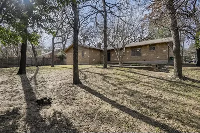 807 N Bowen Road, Arlington, TX 76012 - Photo 4