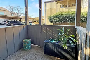 10433 High Hollows Dr, Dallas, TX 75230 - Photo 18