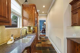 9144 Calvert Rd, Lantana, TX 76226 - Photo 14