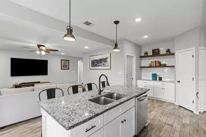 2104 Shane Avenue, Fort Worth, TX 76134 - Photo 16