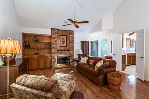 2518 Cattail Ct, Carrollton, TX 75006 - Photo 6