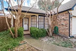 2518 Cattail Ct, Carrollton, TX 75006 - Photo 2