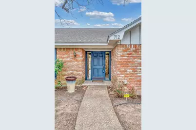 712 Willow Creek Drive, Woodway, TX 76712 - Photo 2