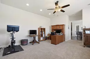 700 Russell Rd, Hudson Oaks, TX 76087 - Photo 16