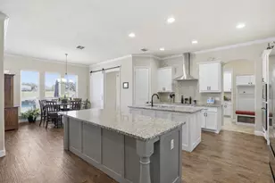 700 Russell Rd, Hudson Oaks, TX 76087 - Photo 10