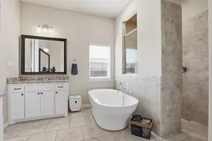 700 Russell Rd, Hudson Oaks, TX 76087 - Photo 24