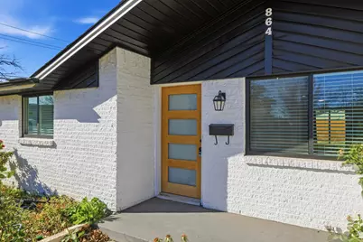 864 Rainbow Trail, Grapevine, TX 76051 - Photo 2