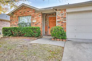 2545 Prospect Hill Dr, Fort Worth, TX 76123 - Photo 4