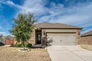 1608 Kim Loan Dr, Princeton, TX 75407 - Photo 1