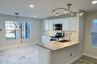 5316 New Castleton Ln, Fort Worth, TX 76135 - Photo 10