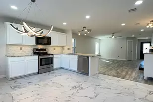 5316 New Castleton Ln, Fort Worth, TX 76135 - Photo 14