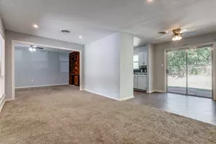 12 Geraldine Ln, Denison, TX 75020 - Photo 2