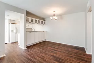 2014 Via Corona, Carrollton, TX 75006 - Photo 10