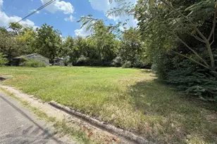 324&26 Mlk Dr, Sulphur Springs, TX 75482 - Photo 1