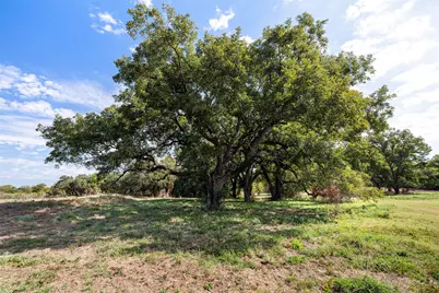 2740 Overton Court, Granbury, TX 76048 - Photo 4