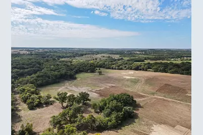 2740 Overton Court, Granbury, TX 76048 - Photo 18