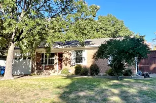 10025 Newcombe Dr, Dallas, TX 75228 - Photo 1