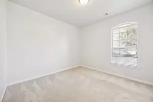 725 Gray Washington Dr, Saginaw, TX 76179 - Photo 20