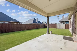 725 Gray Washington Dr, Saginaw, TX 76179 - Photo 24