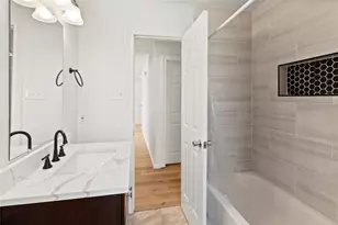 1012 E Dallas St, Mansfield, TX 76063 - Photo 22