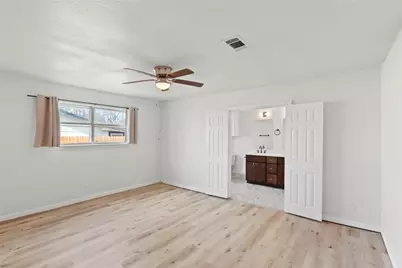 1012 E Dallas Street, Mansfield, TX 76063 - Photo 12