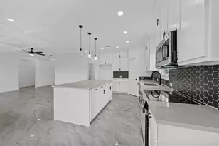 306 Day Dr, Mabank, TX 75147 - Photo 10