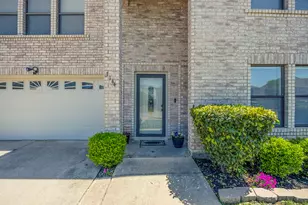 3144 Longbow Dr, Grand Prairie, TX 75052 - Photo 2