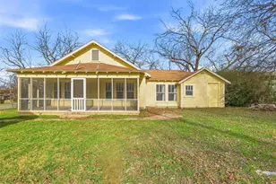 403 E Morgan, Meridian, TX 76665 - Photo 2