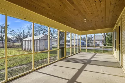 403 E Morgan, Meridian, TX 76665 - Photo 14