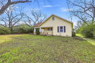 403 E Morgan, Meridian, TX 76665 - Photo 6