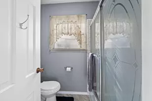 837 White Oak Dr, Woodway, TX 76712 - Photo 12