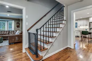 2318 Barberry Dr, Dallas, TX 75211 - Photo 10