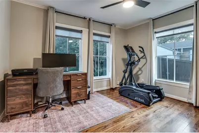 2318 Barberry Drive, Dallas, TX 75211 - Photo 12