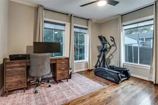 2318 Barberry Dr, Dallas, TX 75211 - Photo 12