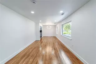 932 Treasure Rd, Garland, TX 75041 - Photo 4