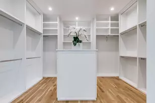 4140 Shady Hill Dr, Dallas, TX 75229 - Photo 26